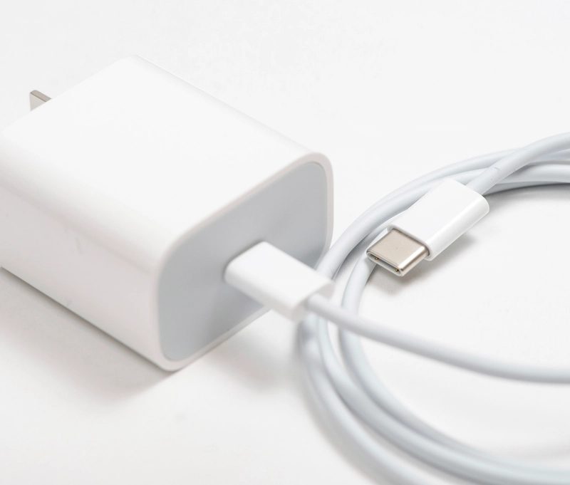 Зарядное устройство USB-C